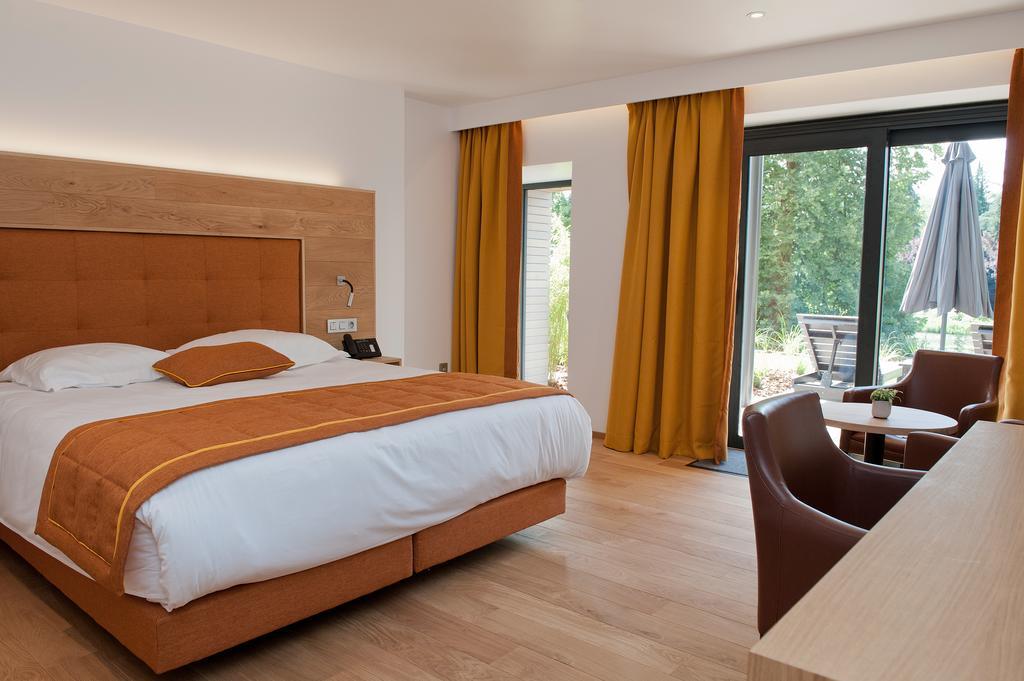 Hotel Le Charme De La Semois Alle Eksteriør billede